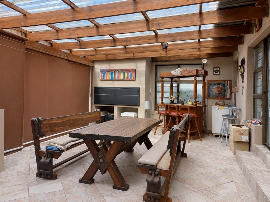 3 Bedroom Property for Sale in Reebok Western Cape